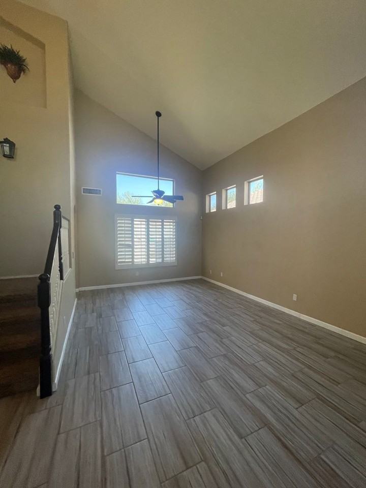 1842 W Brookwood Ct - Photo 5 of 23