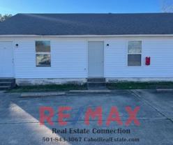 898 W Myrtle - Photo 1 of 1