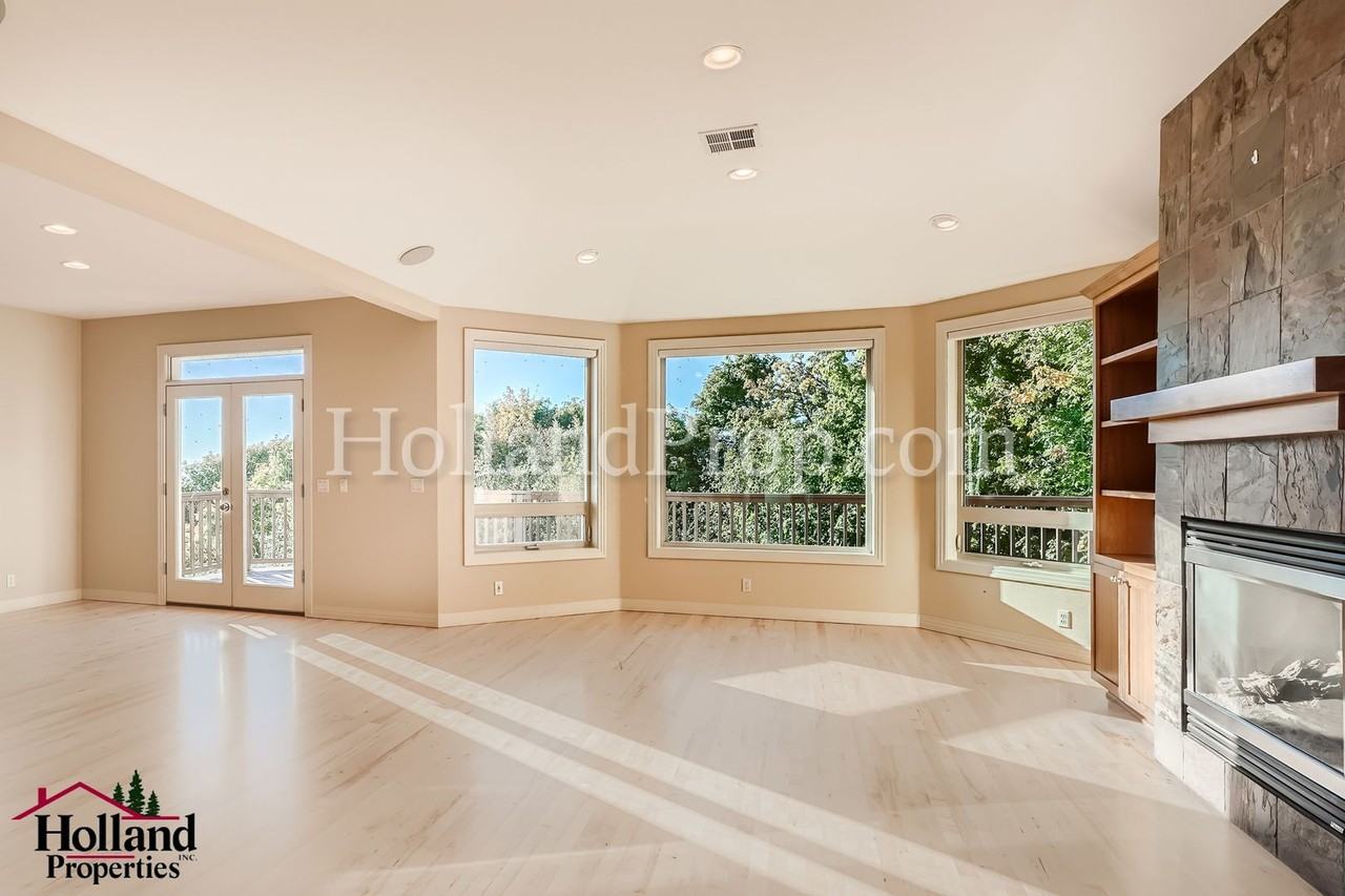 3000 Nw Chapin Dr - Photo 6 of 28