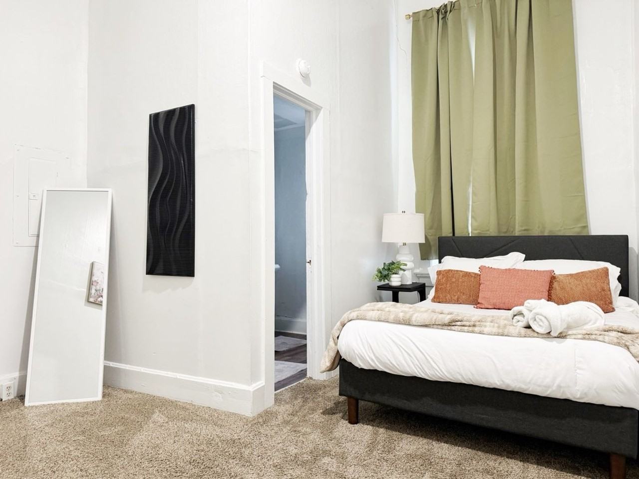 The Harrison - Photo 5 of 50