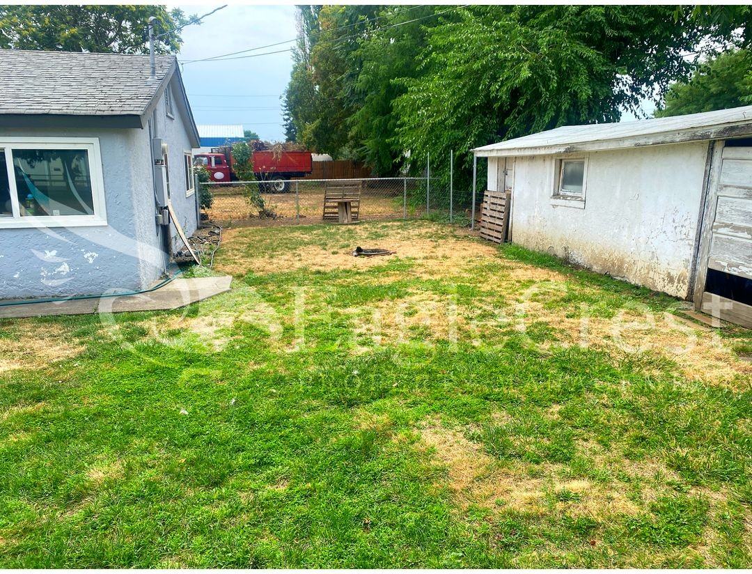 727 Irene St - Photo 2 of 21