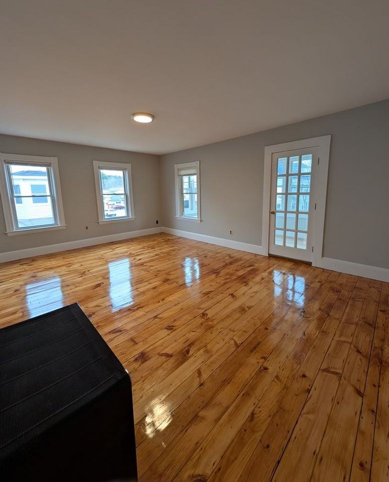 311 N Main St #2 - Photo 6 of 14