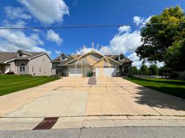 featured image of 2656 Cormier Rd