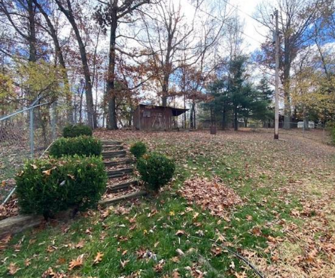 2285 Giles Dr Se - Photo 4 of 13