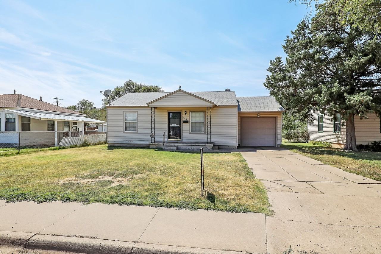 4212 Cline Rd - Photo 2 of 12