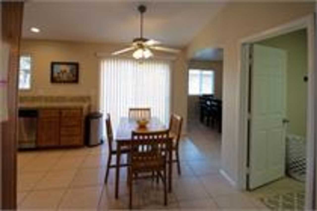 5536 Chia Ave - Photo 4 of 6