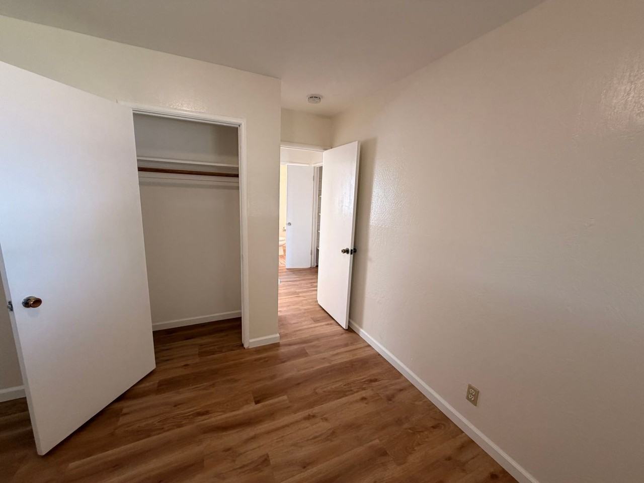 1229 4th St - Photo 7 of 15