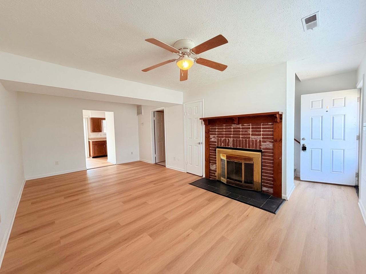 9 Sidewinder Ct - Photo 2 of 11