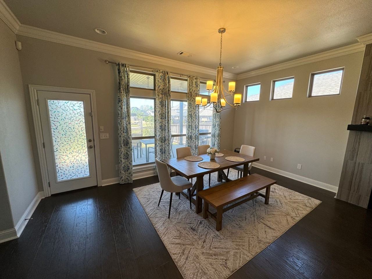 4606 Sw Lilly St - Photo 3 of 16