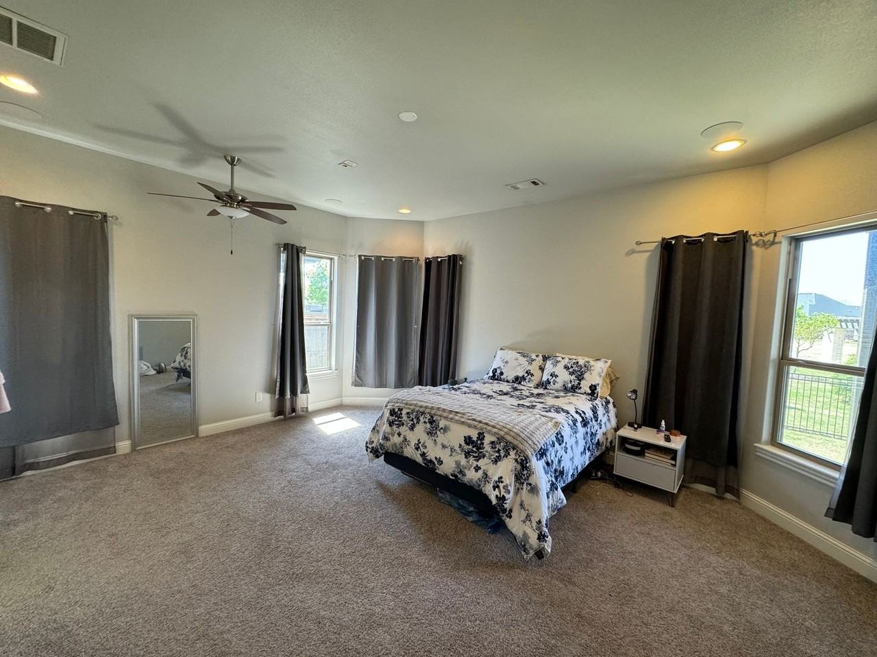 4606 Sw Lilly St - Photo 5 of 16