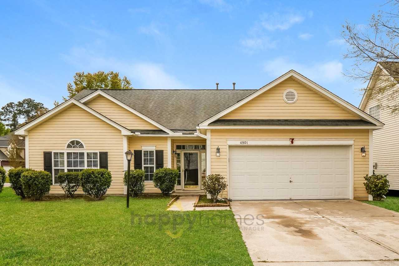 4901 Pineridge Rd - Photo 4 of 17