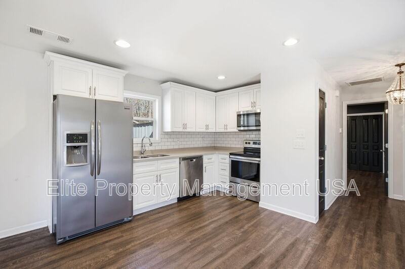 7621 Maple Pl - Photo 7 of 18