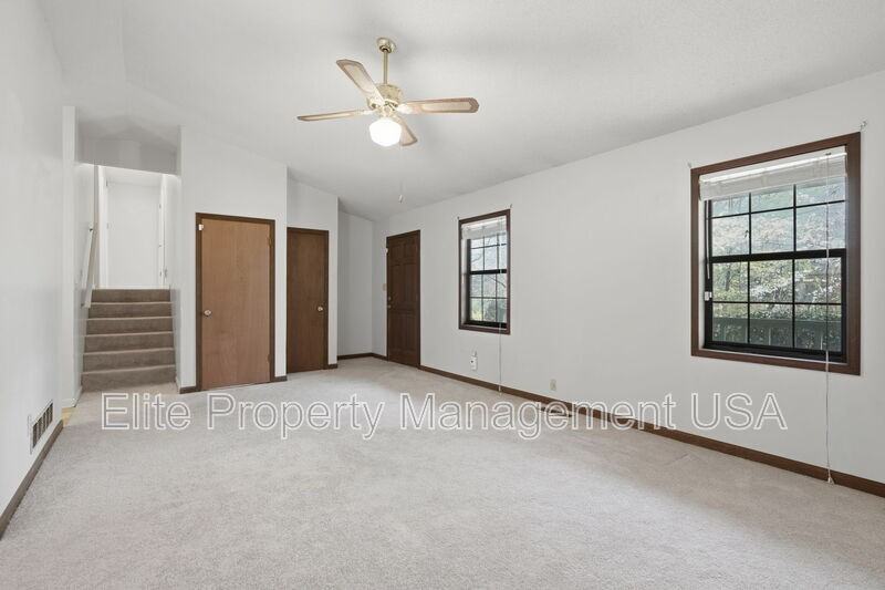 6040 Austin Dr Sw - Photo 4 of 23