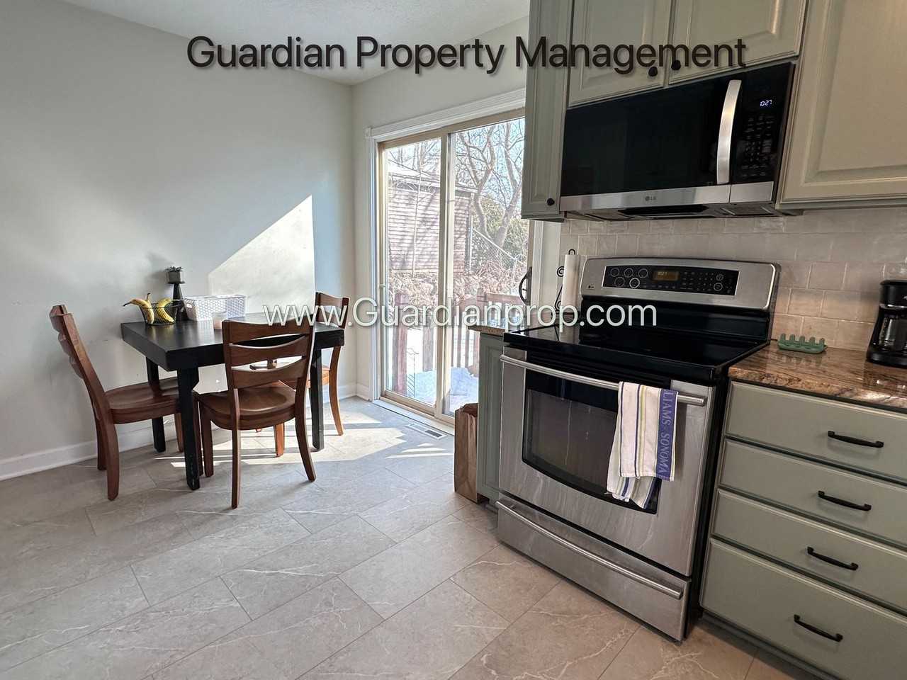 3125 Quebec Ave S - Photo 4 of 21