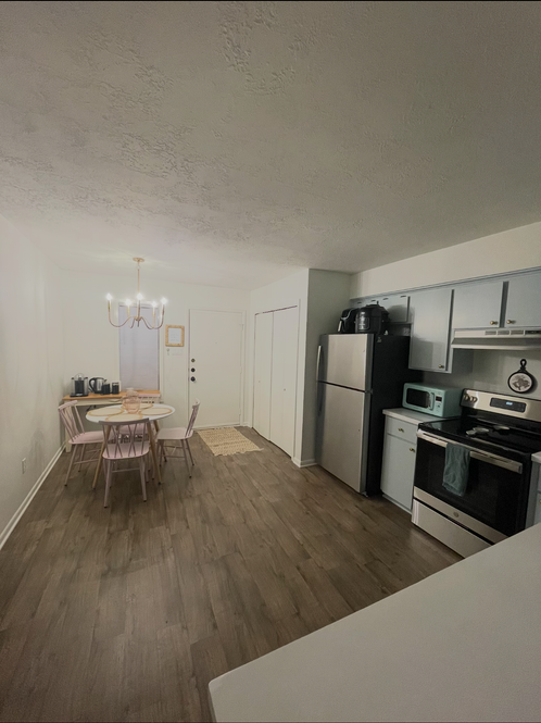 2409 Bandera Dr - Photo 3 of 5