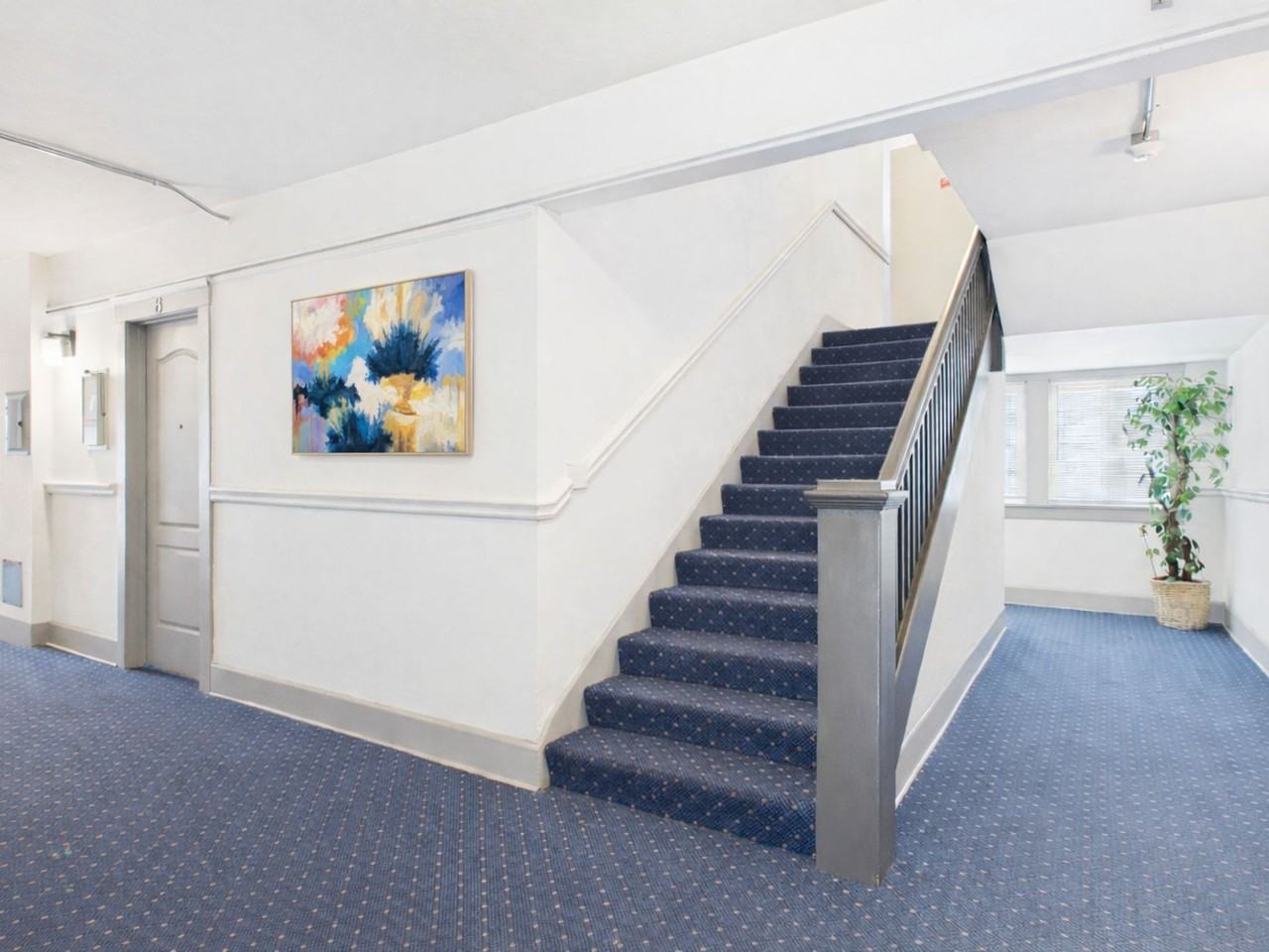 Grandview Apartments - Photo 3 of 32