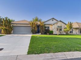 featured image of 717 Darlington Dr