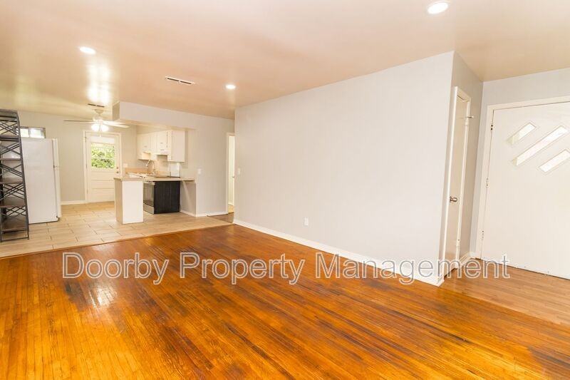 4134 Bennett Rd #A - Photo 2 of 12