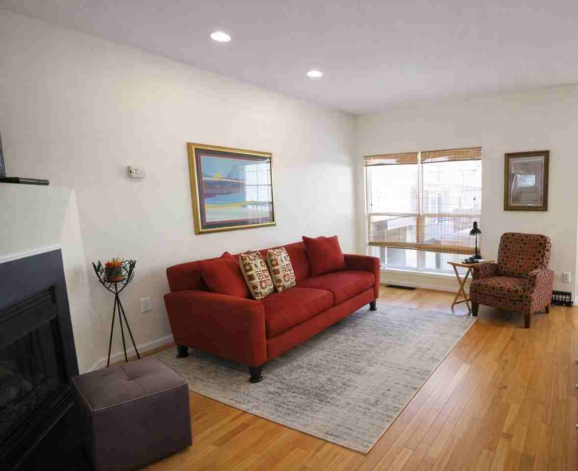 7706 Heartwood Ln - Photo 4 of 15