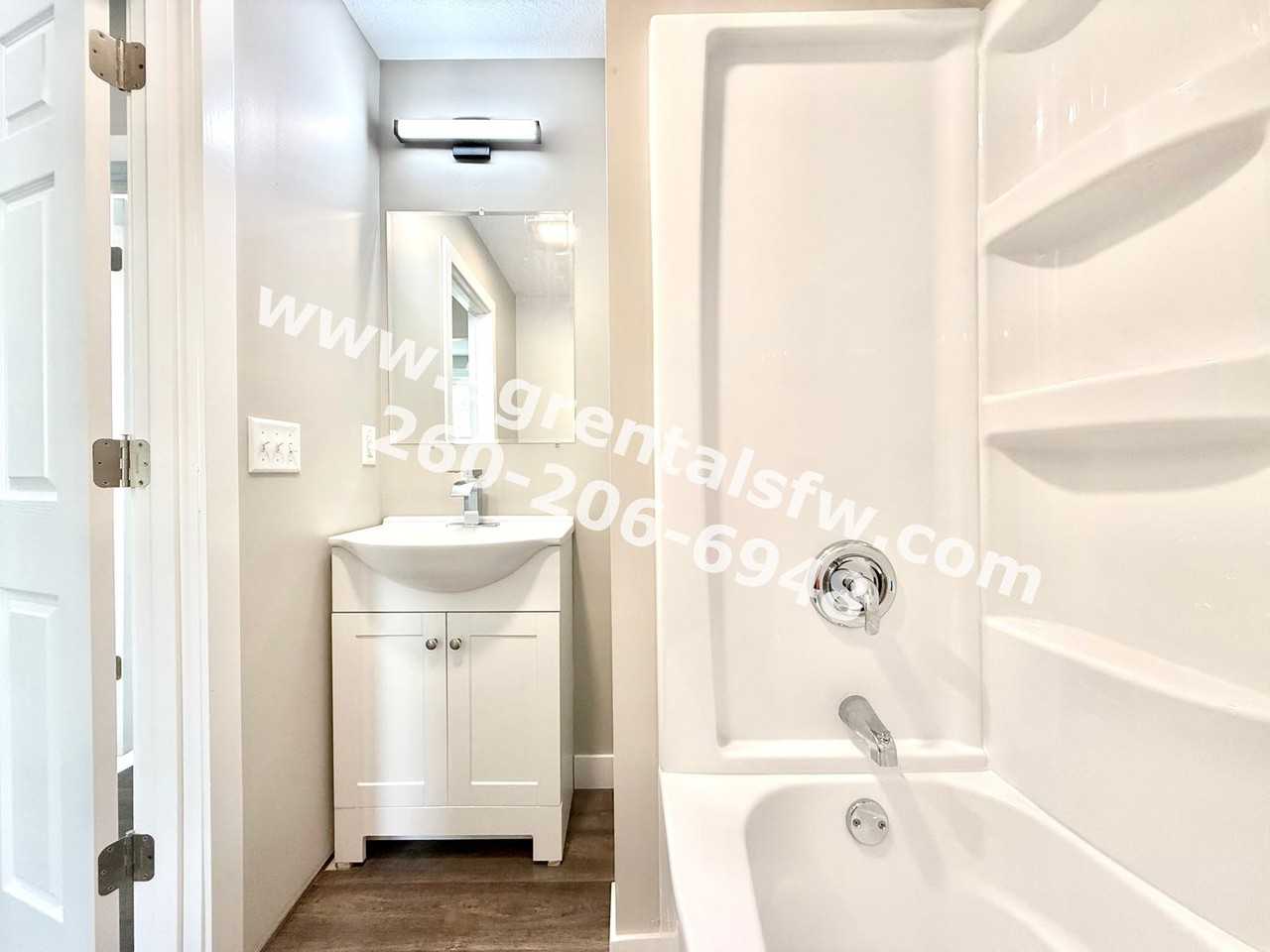 615 W 4th St - Photo 7 of 20