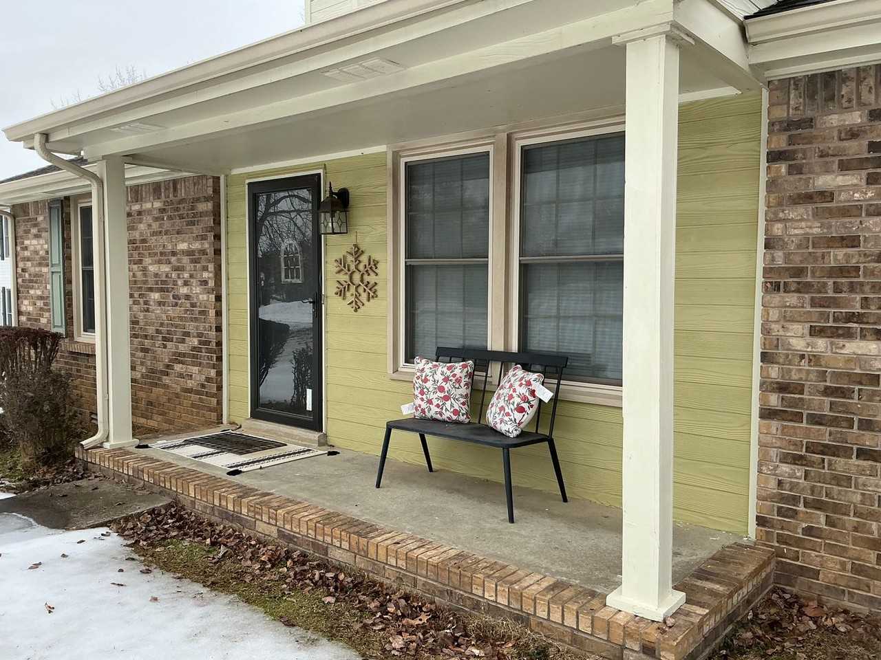 2157 Watertown Pl - Photo 2 of 20