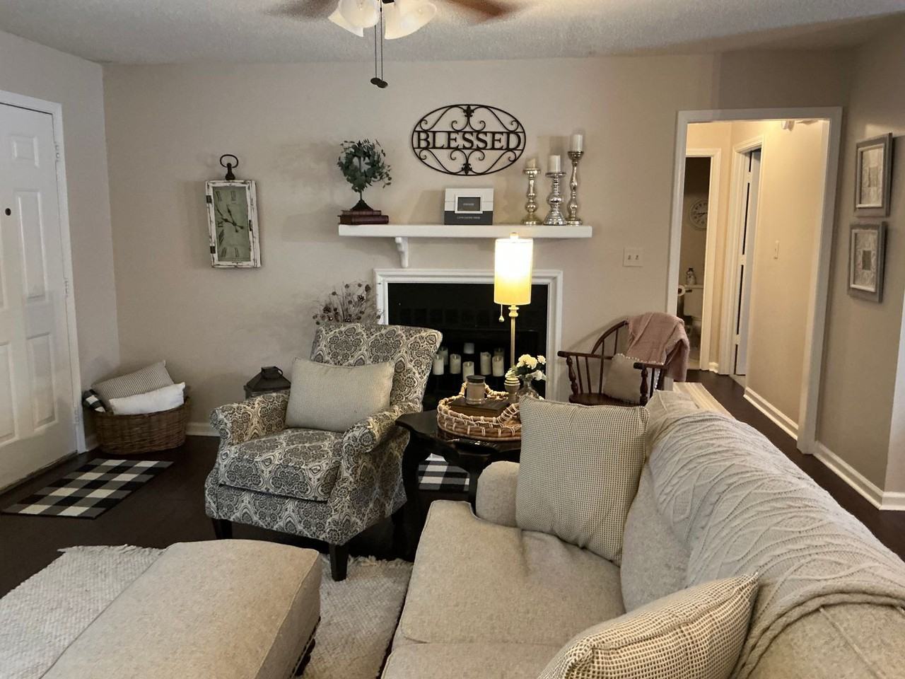 2157 Watertown Pl - Photo 3 of 20