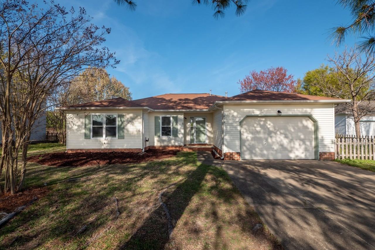 832 Daimler Dr - Photo 3 of 46