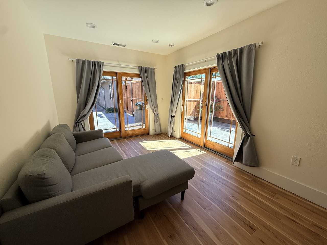 55 Norton Avenue #2 - Photo 5 of 23