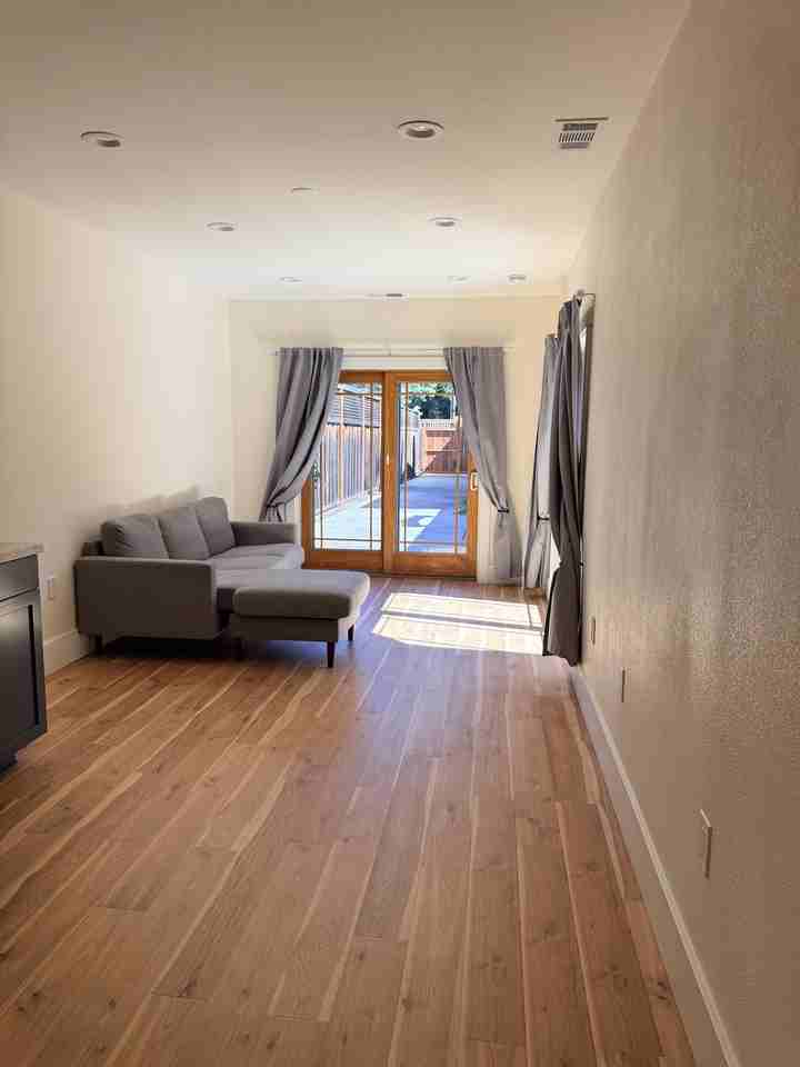 55 Norton Avenue #2 - Photo 6 of 23