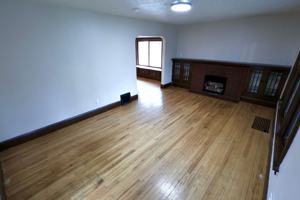 featured image of 165 Colony Cres