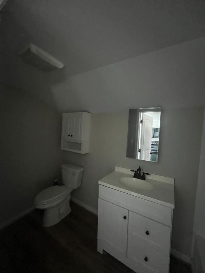 177 Eastbrook Dr - Photo 7 of 14