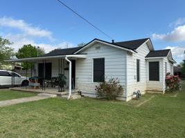 featured image of 505 W Church Ave