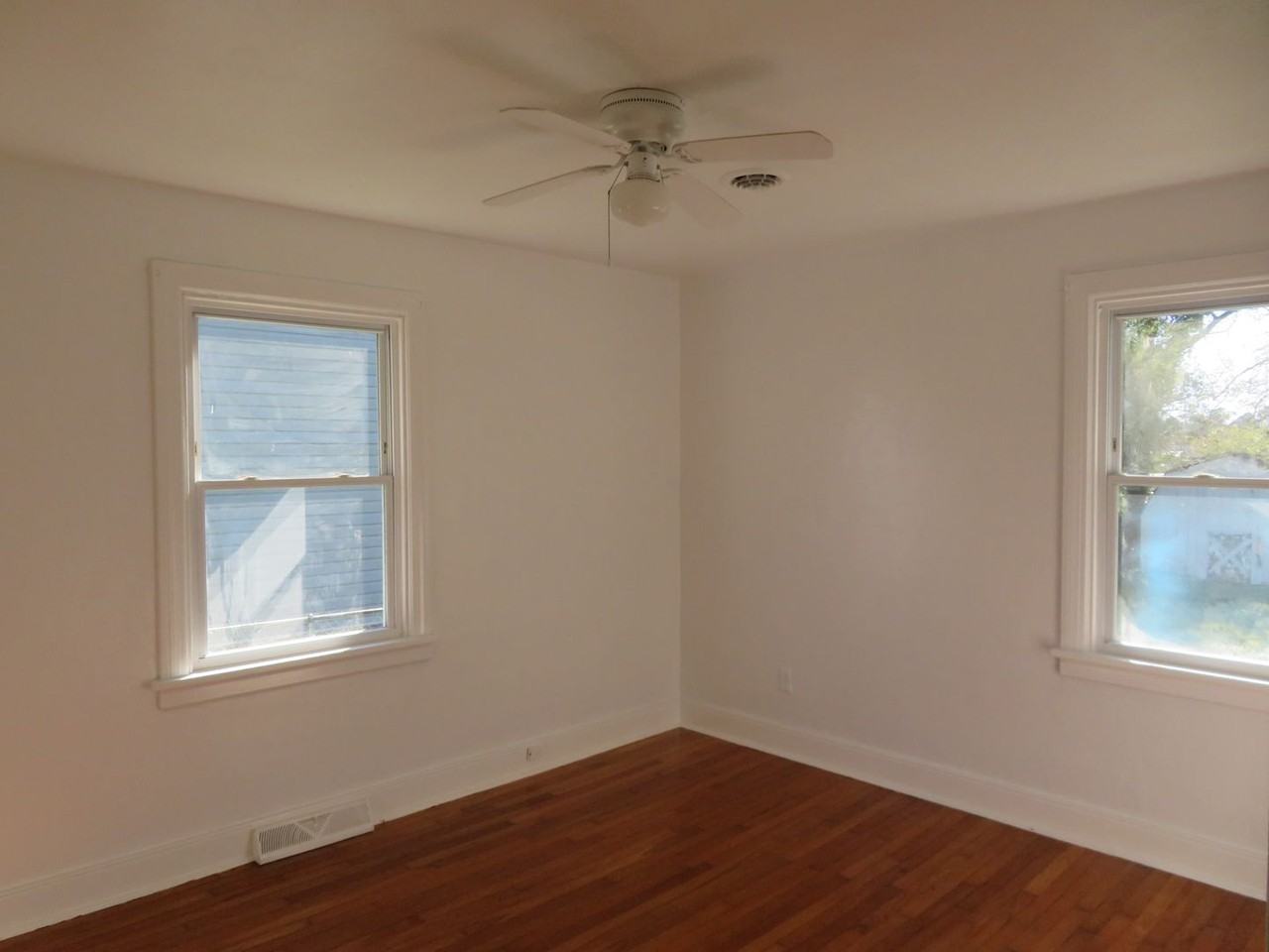 1118 Jett Ave - Photo 5 of 11