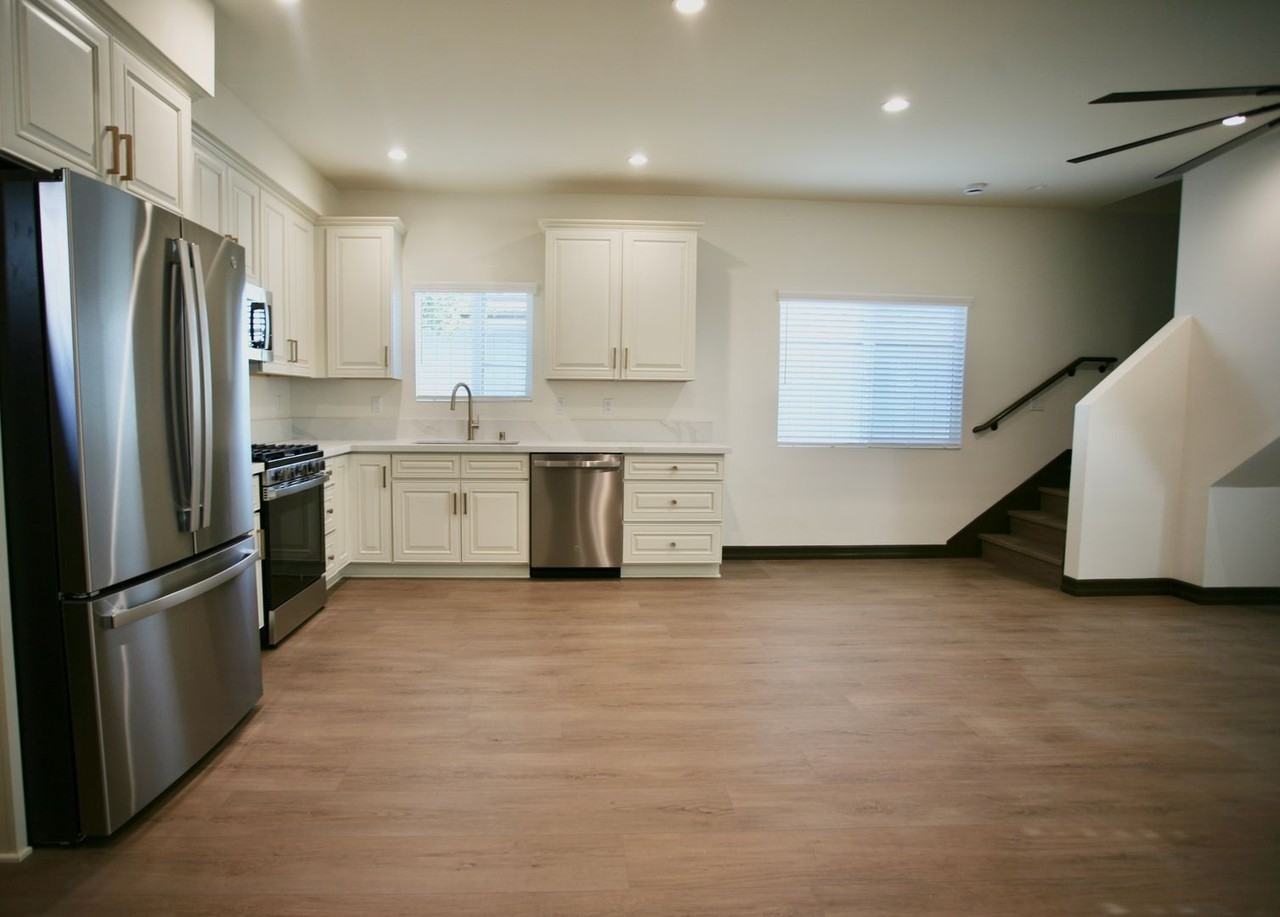 10031 Valle Caballo Ln - Photo 3 of 10