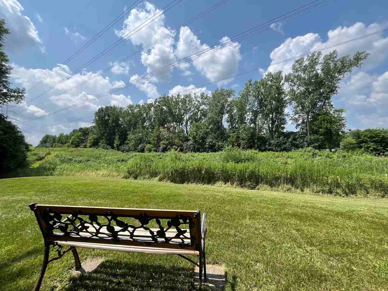 Cottage Villas of Arden Hills - Photo 3 of 30