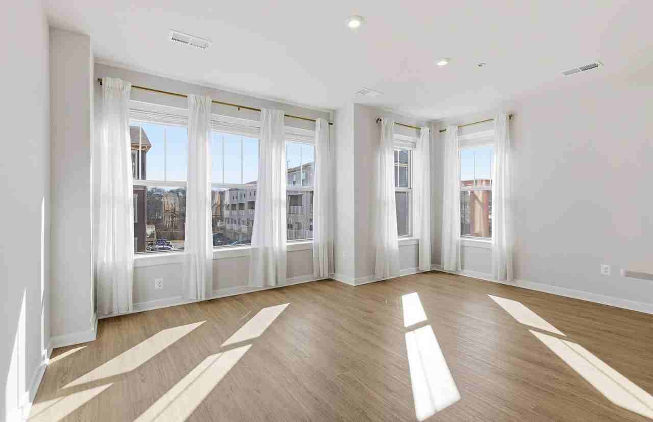 201 Park Central Ter #B - Photo 7 of 23