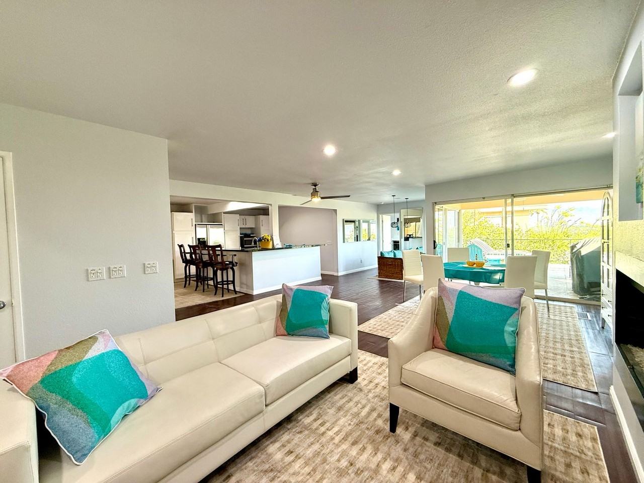 2120 Southridge Dr - Photo 7 of 21