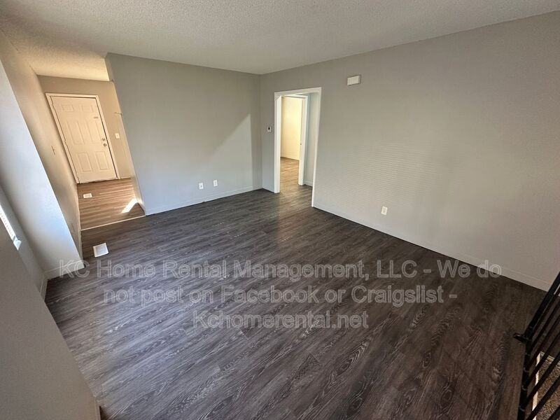 1525 Jackson Ave - Photo 6 of 36