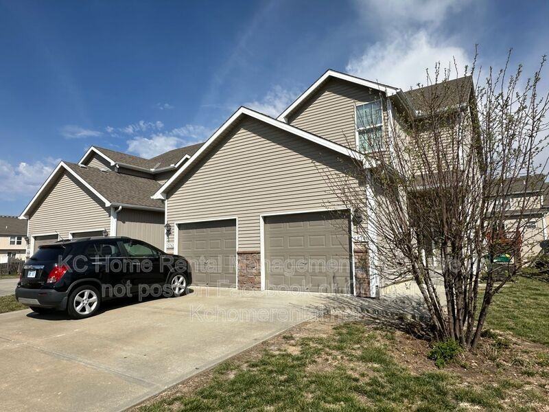 12740 New Jersey Ct - Photo 2 of 39