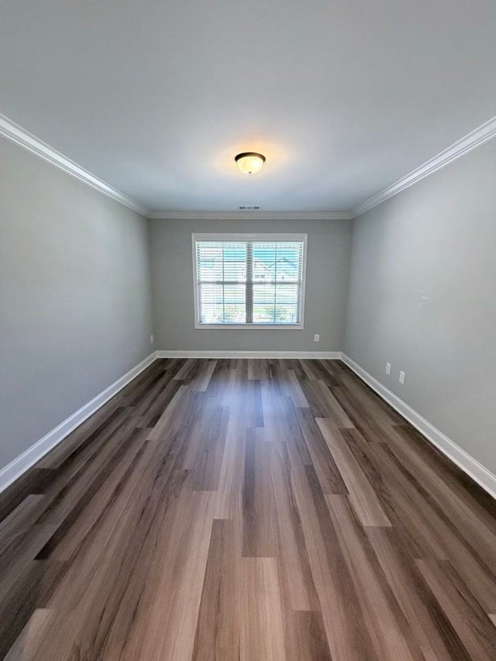 219 Otters Ridge Dr - Photo 5 of 24