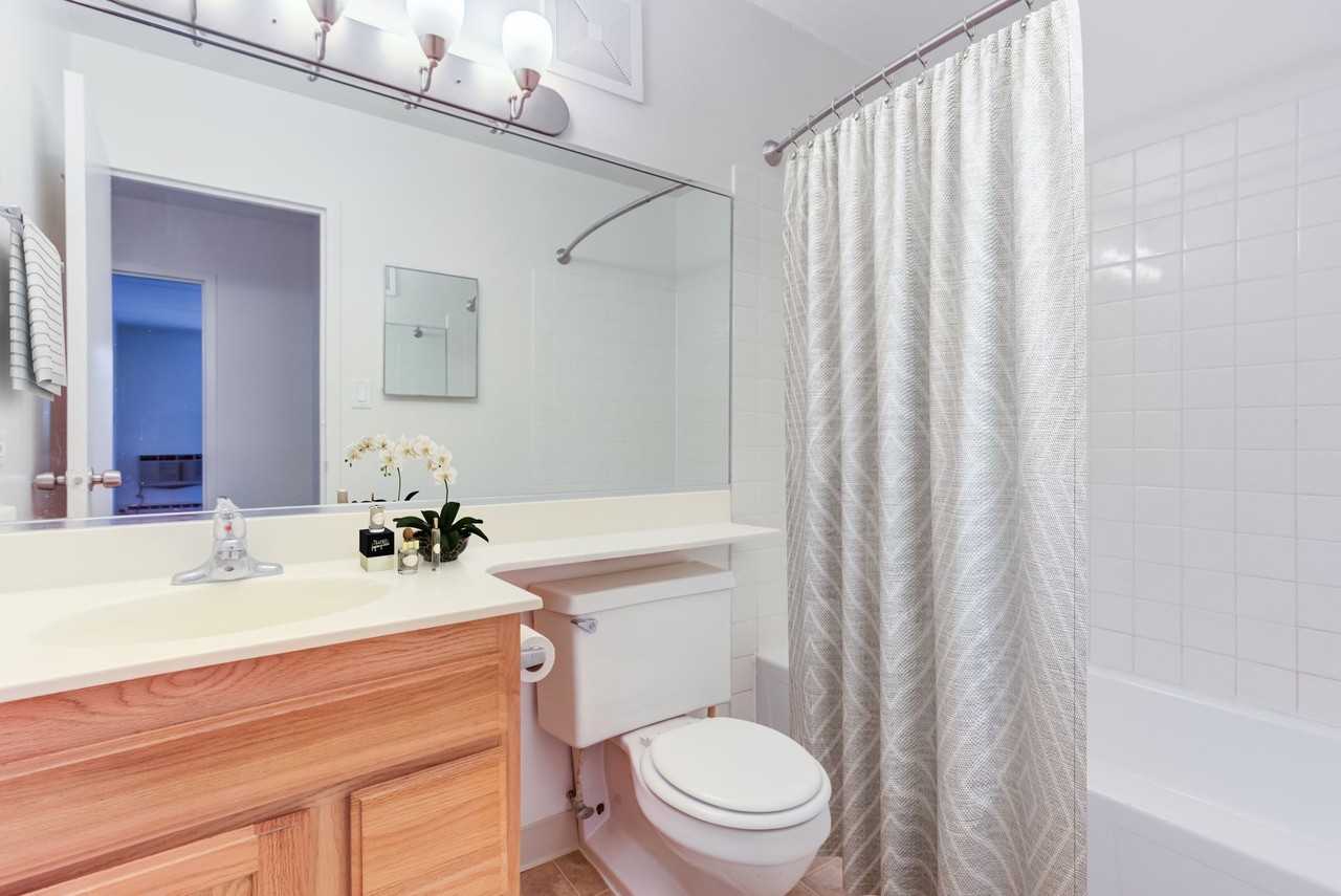 Park Towers Apartments - Photo 5 of 16