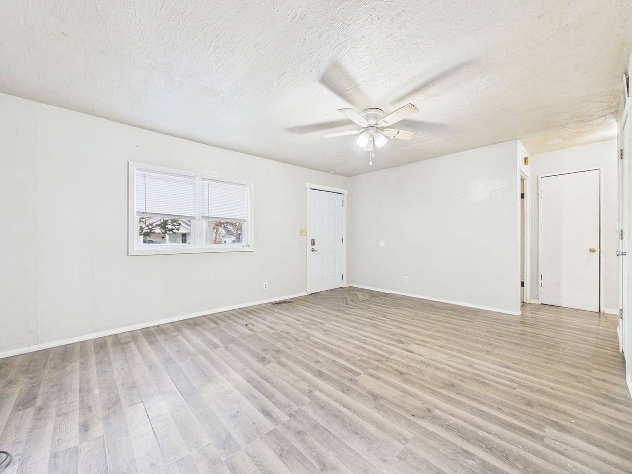 1516 Fulton St - Photo 6 of 9