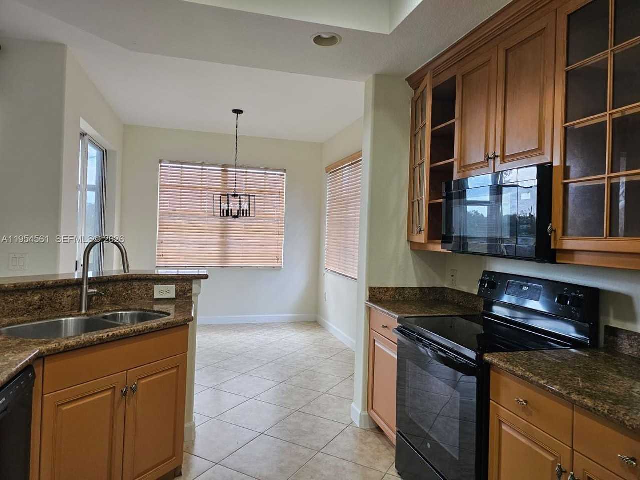 8255 Nw 128th Ln #C - Photo 2 of 15