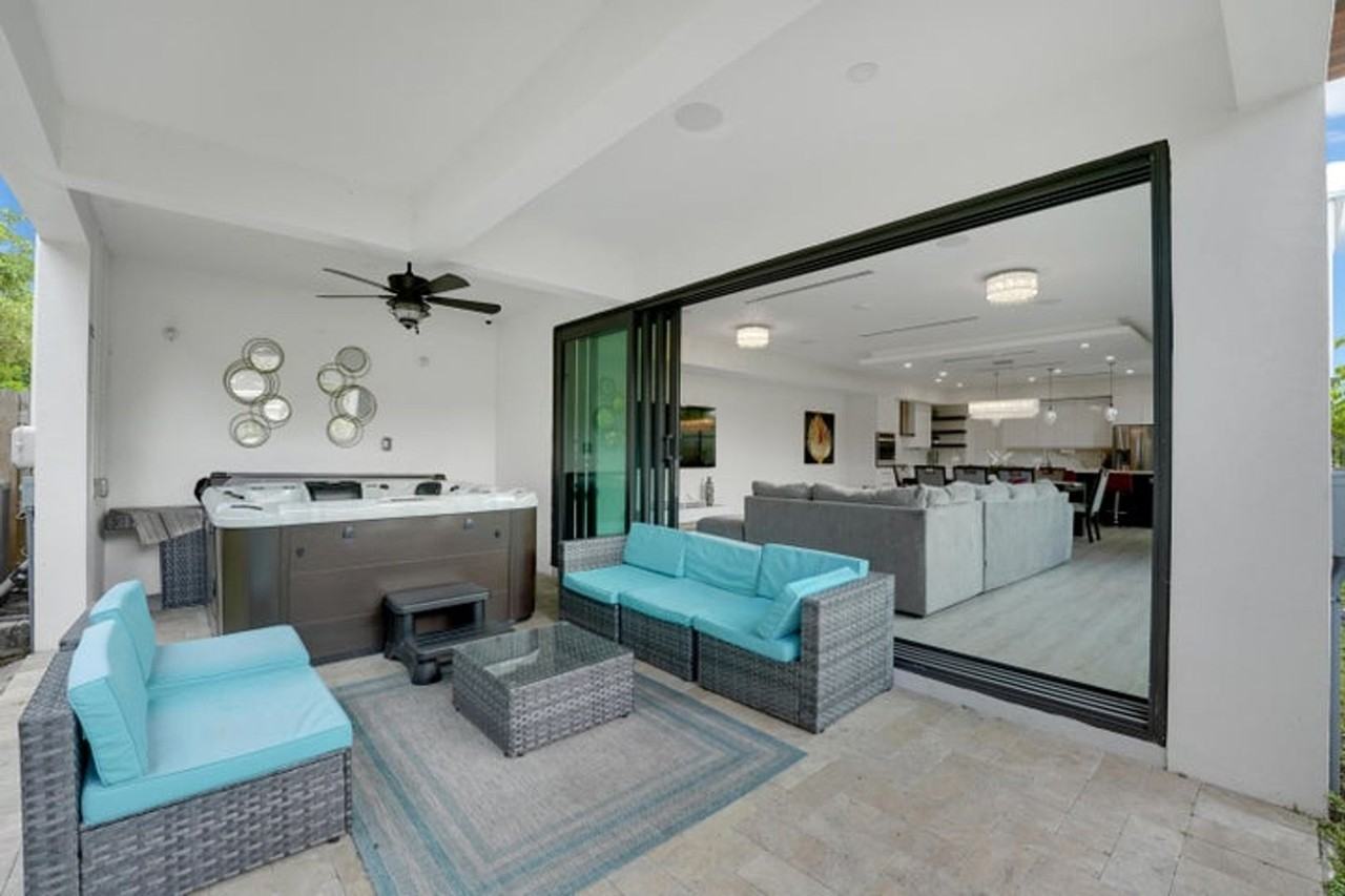 1238 Ne 17th Ave - Photo 6 of 24