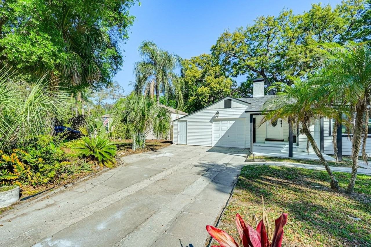 1204 E Hamilton Ave - Photo 4 of 15