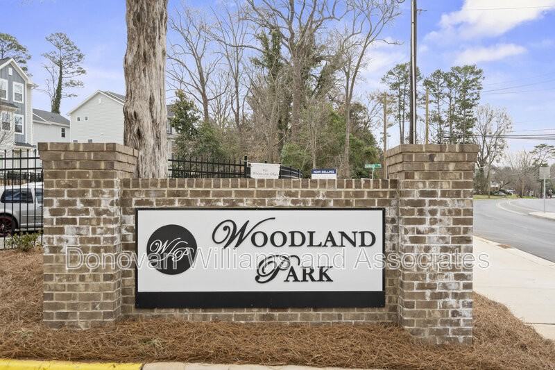 2207 Kilborne Dr #E - Photo 2 of 28