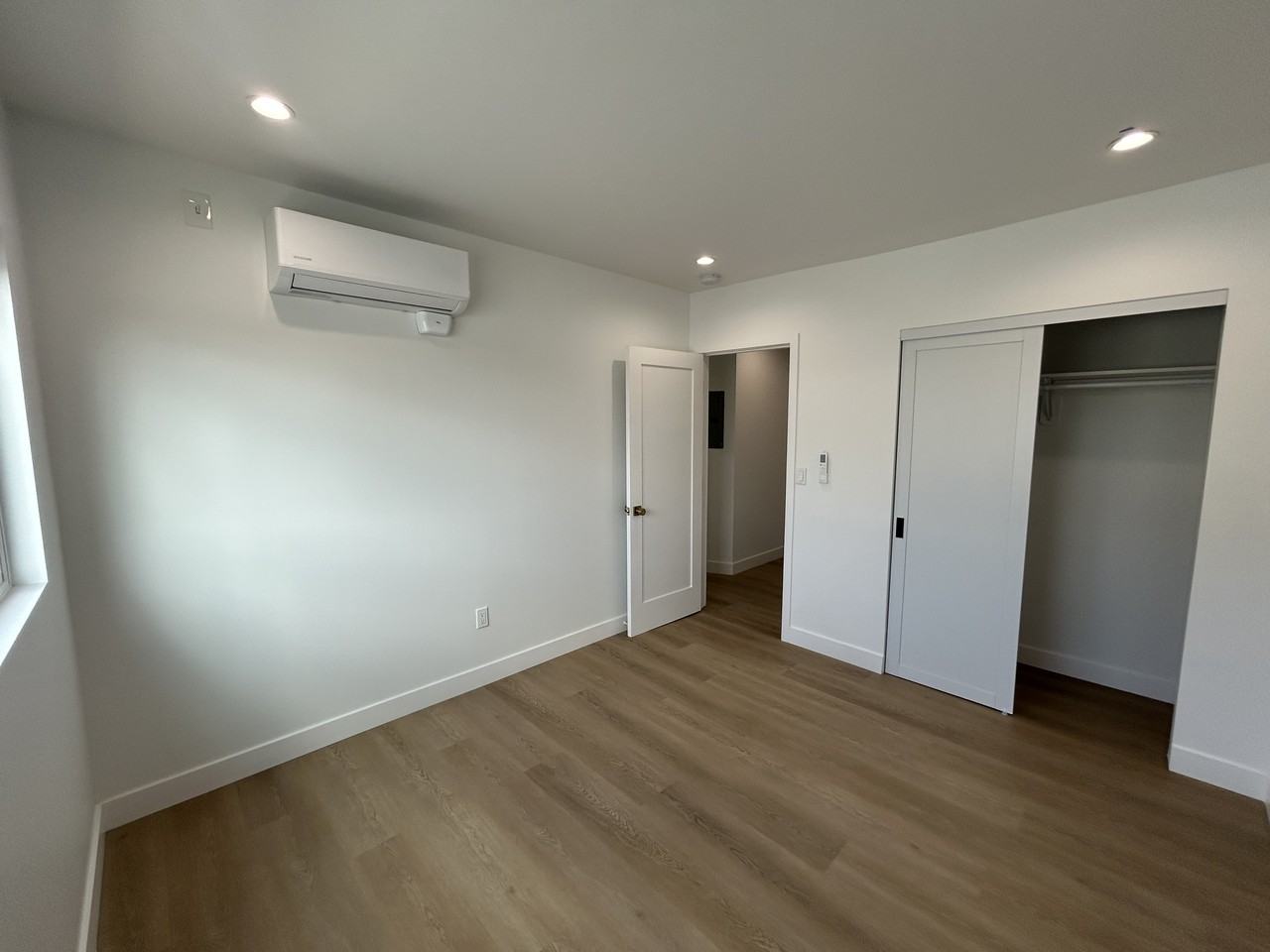 559 Sunset Avenue #5 - Photo 5 of 13