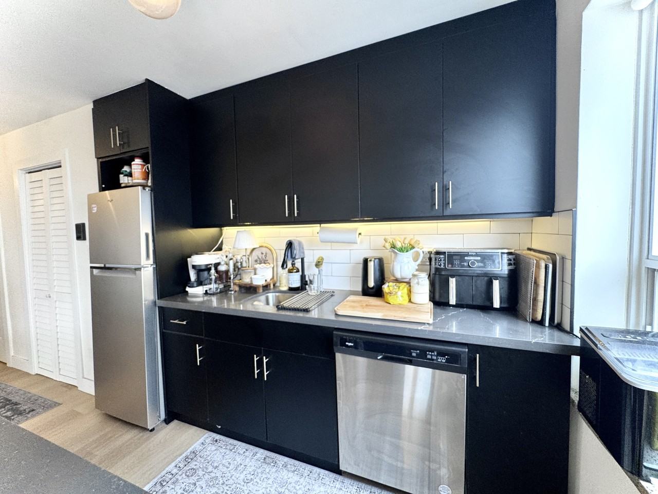 420 Eglinton Ave E #402 - Photo 7 of 24