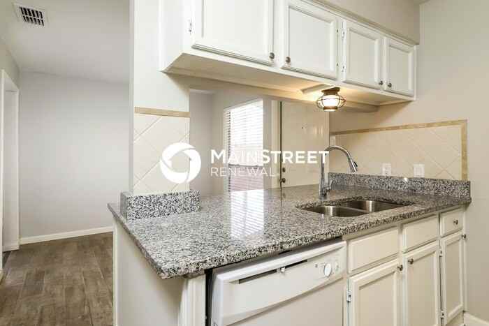 2923 Black River Ln - Photo 5 of 18