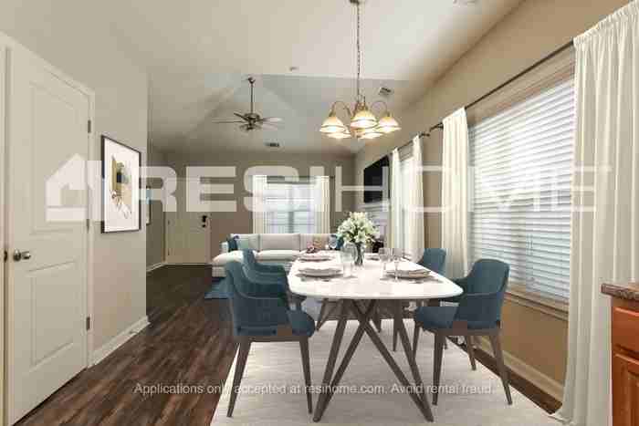 102 Rockbrook Ln - Photo 5 of 18